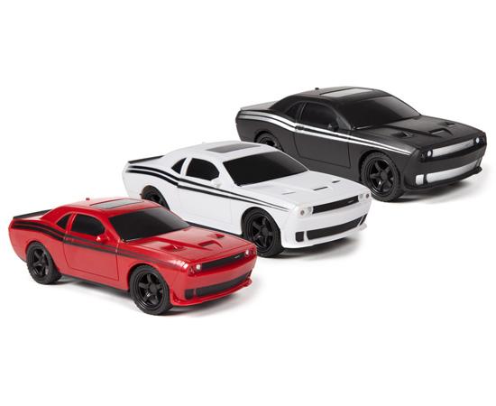 1:24-Licensed-Dodge-Challenger-RC-Car7